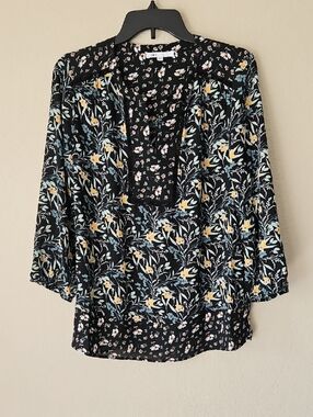 DR2 Black Floral‎ Peasant Blouse with Yellow and Light Blue Accents Medium